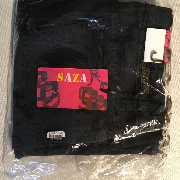 NWT SAZA Juniors slimfit Rip Knee Black jeans sz 9 - Picture 2 of 3